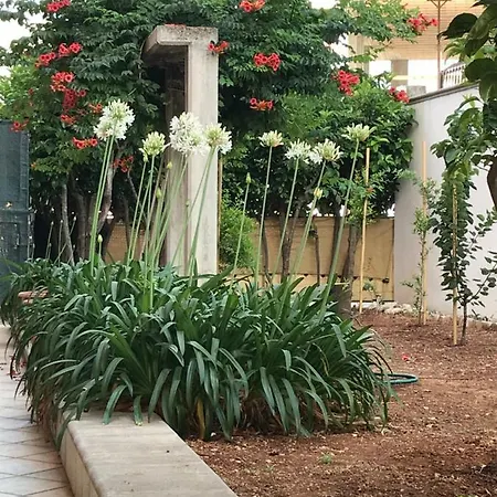 Luxury Garden * Monopoli